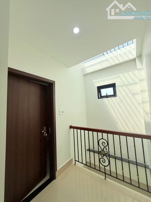 Nhà 2 tầng khu quy hoạch Bàu Vá trung tâm thành phố giá tốt - 2