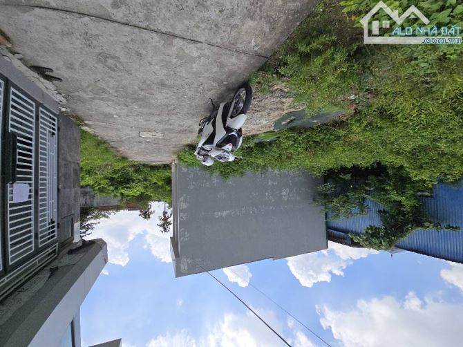 Bán 40.4m2 làng nghề Kiêu Kỵ, ô tô vào đất - 2