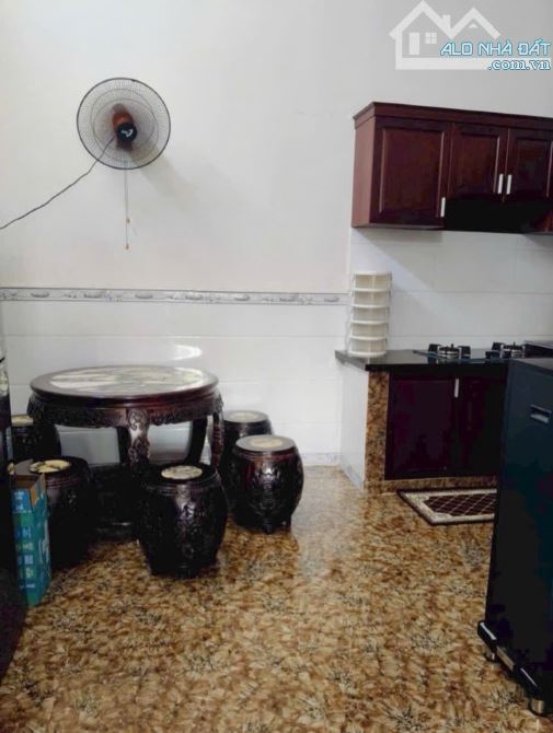 Q8 HXH KDC BÔNG SAO 4.8x10M CÁCH 3 BƯỚC RA ĐƯỜNG NỘI BỘ GẦN CÔNG VIÊN 8.2T - 2