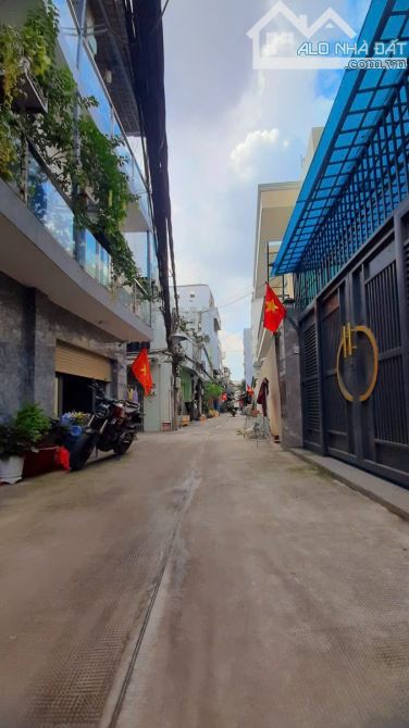 🏡 NHÀ MỚI BÙI VĂN BA, Q7 – Ô TÔ ĐỖ CỬA – 4 TẦNG – VỚI 5🌰+, CÓ 6PN🚘 - 2