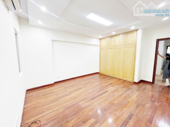 Cho thuê biệt thự KĐT Mỗ Lao. DT 155m2, 4 tầng, đủ điều hòa, lô góc 2 mặt tiền - 2