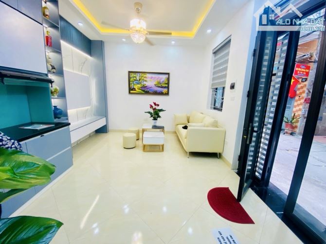 Bán nhà Hoàng Mai phân khúc 6-7 Tỷ Ô TÔ ĐỖ CỬA - 2