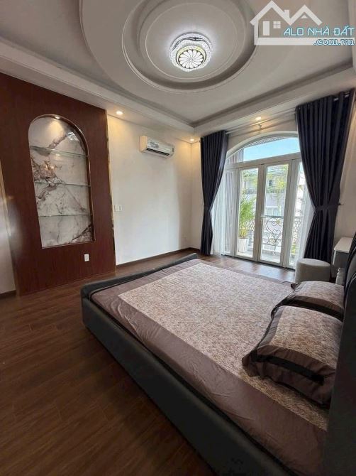 Q7 4 TẦNG XE HƠI (4X18) ĐANG CHO THUÊ 22TR/TH KỀ PHÚ MỸ HƯNG - 2