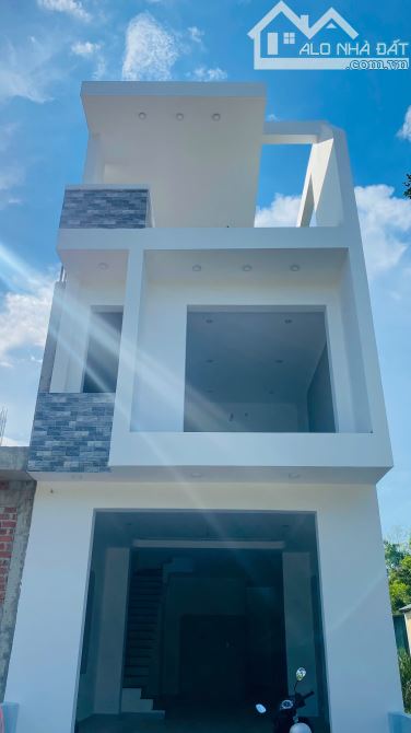 Bán nhanh nhà thô giá chỉ từ 1,7 tỷ/căn cho căn nhà 3 tầng 200m2 sử dụng tại TP Phan Rang - 2