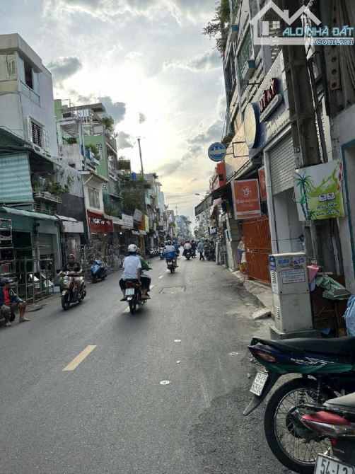 NH.À Nguyễn Hồng Đào Bàu Cát sát Trường Chinh Tân Bình 7.X tỷ. - 2