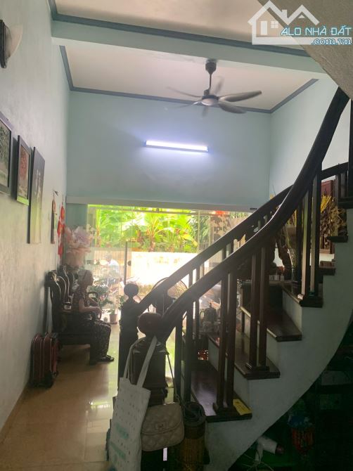 BÁN NHÀ NGÕ CÙ CHÍNH LAN – Ô TÔ ĐỖ CỬA - 2
