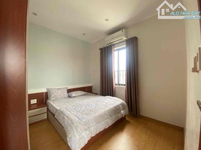 BÁN NHÀ CHMN 4 TẦNG NGUYỄN THÀNH HÃN, DT 100m2 CHỈ 12.x TỶ. 11 PHÒNG, DÒNG TIỀN 40tr/Th. - 2