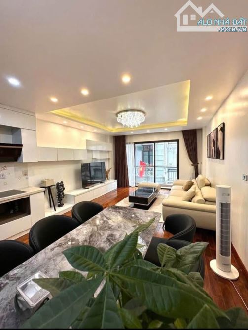 Khúc Thừa Dụ, Cầu Giấy, 7 tầng TM, 15M ra phố kinh doanh, ô tô vào nhà, 52m2 MT 4.2m 19 tỷ - 2