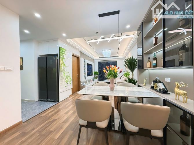 CHUNG CƯ VĂN PHÚ GẦN 140M 3 NGỦ 3 BAN CÔNG NHỈNH 5TỶ - 2