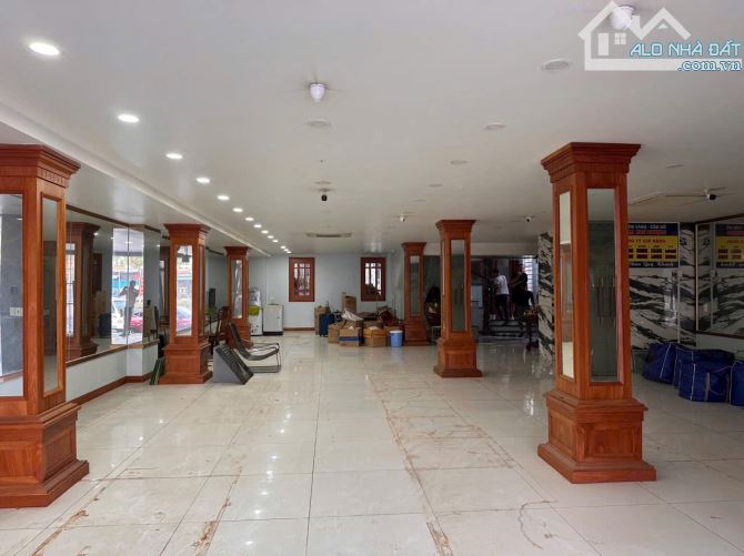 Bán nhà mặt tiền Phạm Ngọc Thạch 872(m2) Trệt 3 Lầu gần Bệnh viện 512 Giường - 2