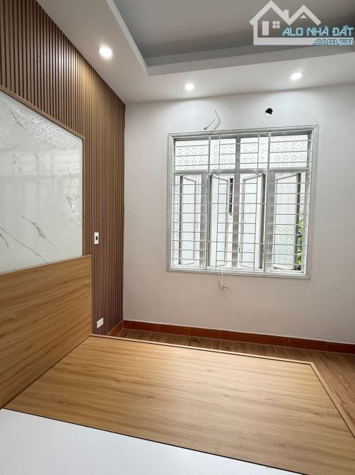 LẠC LONG QUÂN – 35M2 – 4 TẦNG – NHÀ ĐẸP GẦN HỒ TÂY – 7.96 TỶ - 2