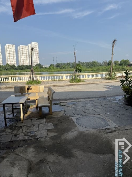 Bán gấp mảnh đất Lại Đà, 20m ra oto tránh - hồ điều hoà. Ngõ thông, tài chính ~4 tỷ. - 2