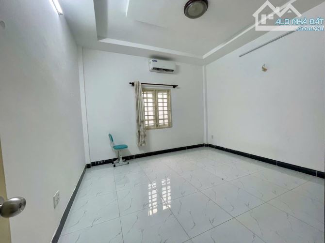 🍊 GẤP BÁN‼️NHÀ 2 TẦNG 4,12M x 13,5M - 55M²-HOÀNG TRỌNG MẬU-CHỈ 5,5 TỶ. - 2