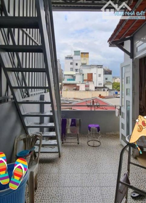 BÁN GẤP SIÊU PHẨM NHÀ HẺM. ĐƯỜNG ĐỀ THÁM Q1.  TRUNG TÂM SẦM UẤT NHẤT Q1 -DT 33m2 SỔ H - 2