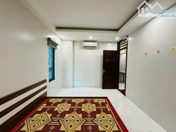 Phú Đô-Nam Từ Liêm - 40m×5 Tầng- Full Nội thất -10m ra Ô Tô - 2