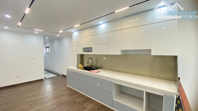 🏠🏠 SIÊU PHẨM NHÀ 7 TẦNG THANG MÁY - VỊ TRÍ VÀNG- TRƯỚC NHÀ 2 Ô TÔ TRÁNH, Ô TÔ ĐỖ NGÀY ĐÊ - 2