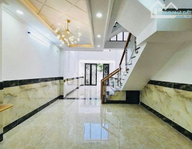 Nhà 5 tầng 5PN long trường khu phân lô đường 10m mới tinh 5,55 tỷ - 2