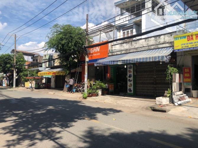 BÁN ĐẤT TẶNG NHÀ, MẶT TIỀN KINH DOANH VIP, GẦN NÚT GIAO GÒ DƯA, 6,5X32 CHỈ 18 TỶ. - 2