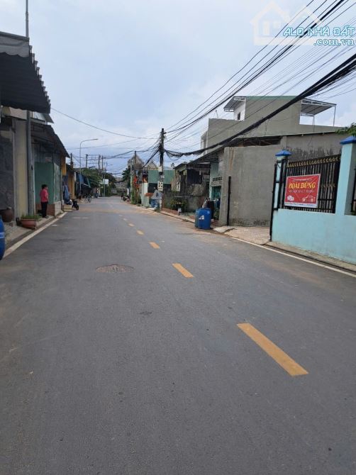 Bán gấp nhà đường Bùi Thị Cội P Tân Đông Hiệp Dĩ An 49m2 2 tầng 3PN vào ở ngay - 2