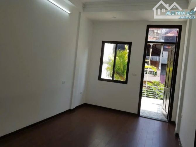 MẶT NGÕ Ô TÔ TRÁNH , PHÂN LÔ QUÂN ĐỘI , 20m RA PHỐ VƯƠNG THỪA VŨ - 2 MẶT NGÕ THÔNG - 2