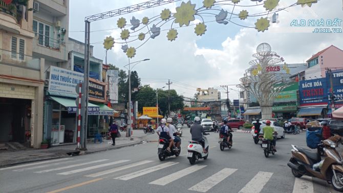 Bán nhà đẹp 2 tầng, ngang khủng 11m, KP Bình Đức, Lái Thiêu, Thuận An chỉ hơn 6 tỷ - 2