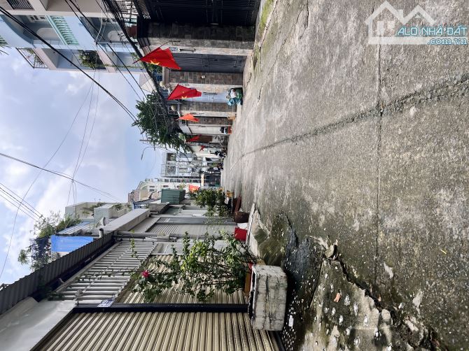 Bình Trưng Quận 2 bán đất 218m2 ngang 9m chỉ 14.4tỷ đường thông - 2