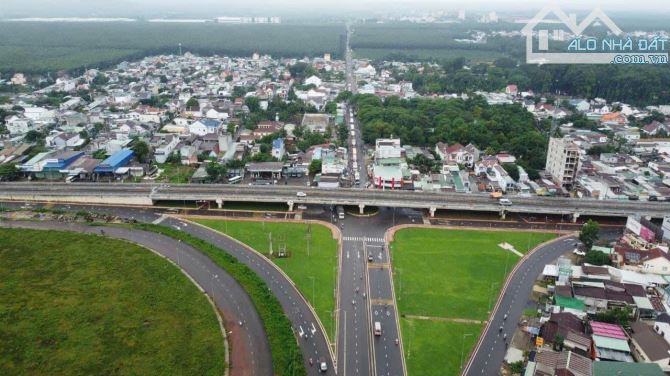 MT kinh doanh DT769 về sân bay Long Thành 136m2 giá 1 tỷ 850 - 2