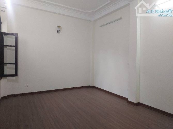 BÁN NHÀ HOÀNG CẦU 59m2*4T_PHÂN LÔ Ô TÔ TRÁNH, VÀO NHÀ_2 MẶT TIỀN_NGÕ THÔNG_KINH DOANH/ VP - 2