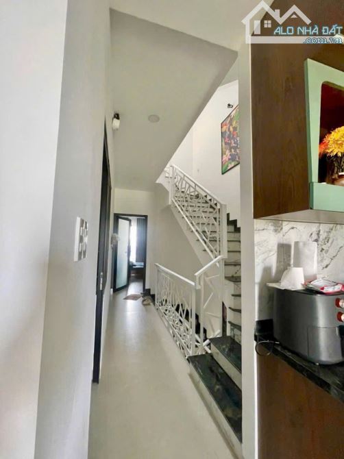 BÁN CĂN NHÀ 3,5 TẦNG, ĐƯỜNG 18M, GÓI 2 MỸ GIA, SÁT CÔNG VIÊN, 100M2, CHỈ 8 TỶ. CN5.9 - 2