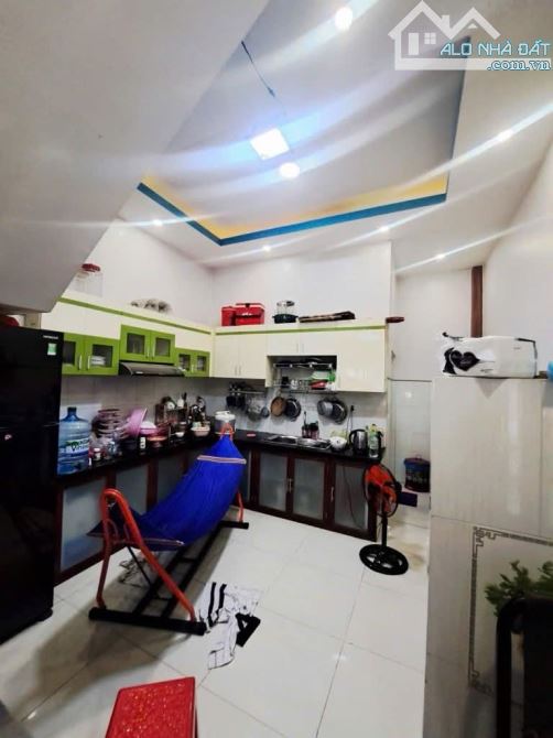 NHÀ BÌNH TÂN,HƯƠNG LỘ 2,GẦN TÊN LỬA,KHU 4 XÃ,60M2(4×15),3 TẦNG,4PN,HẺM XE HƠI,CHỈ 5xx tỷ. - 2