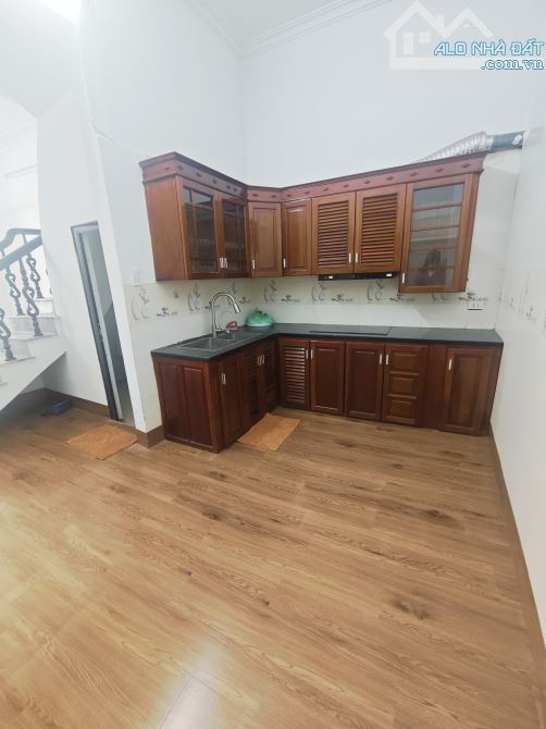 Bán nhà dân xây 50m2 x 3 tầng, tiện ích nhiều tại Liên Ninh, Thanh Trì, giá 4x tỷ - 2