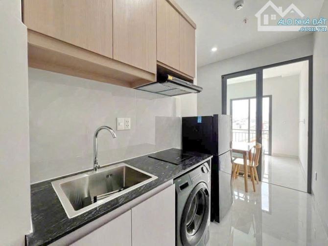 Bán nhà mặt tiền đường số 79 p Tân Quy Q7 Vị trí bb kinh doanh sầm uất. Dt 4x21m 16 phòng - 2