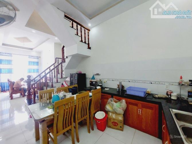 Bán nhà 1 trệt 1 lầu đường xe hơi gần Chợ Bửu Hòa, Biên Hòa, 67m2, giá 2 tỷ 100. - 2