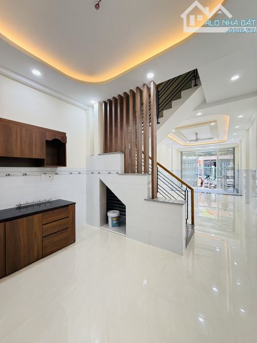 GIÁP TÂN PHÚ - DT: 62m2  ( 4,2 X 15 ) - NHÀ BTCT 2 TẦNG 2PN 3WC - KIÊN CỐ – CHỈ NHỈNH 6 TỶ - 2