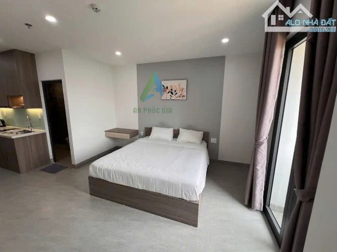 BÁN KHÁCH SẠN 8 TẦNG 13PN ĐƯỜNG AN ĐỒN 5, NGAY BIỂN, DT 100M2, GIÁ TỐT 26TỶ - 2