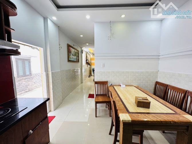 Bán Nhà Khu Cao Tầng Căn Góc 50m2 Giá 6tỷ5 Lê Văn Sỹ,Q.3 - 2