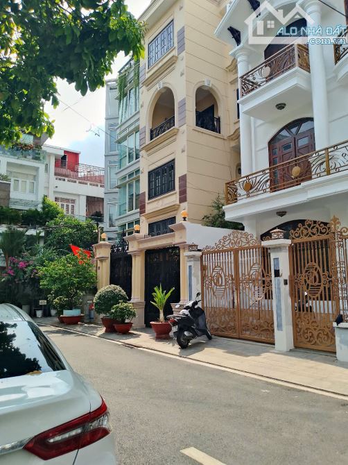 Bán Biệt thự  Ngay Ngỗi Văn Trỗi,P,1O,Phú Nhuận,Dt; 7,5mx21m2,4 Tầng,Giá 46 Tỷ - 1