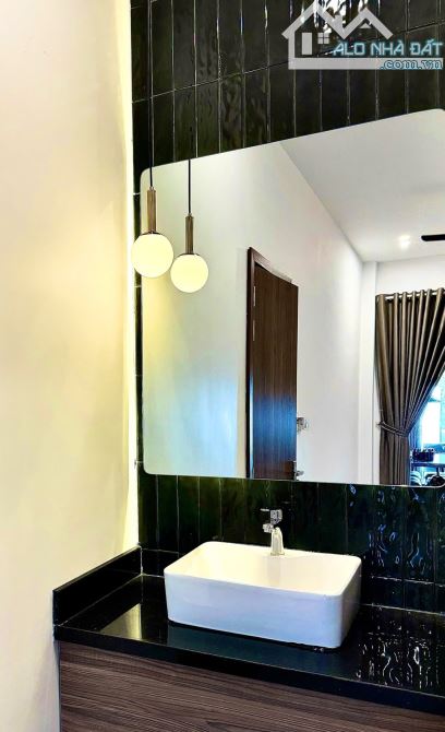 BÁN VILLA NGHỈ DƯỠNG CAO CẤP – VÕ NGUYÊN GIÁP – 190M² – GIÁ 37 TỶ. - 2