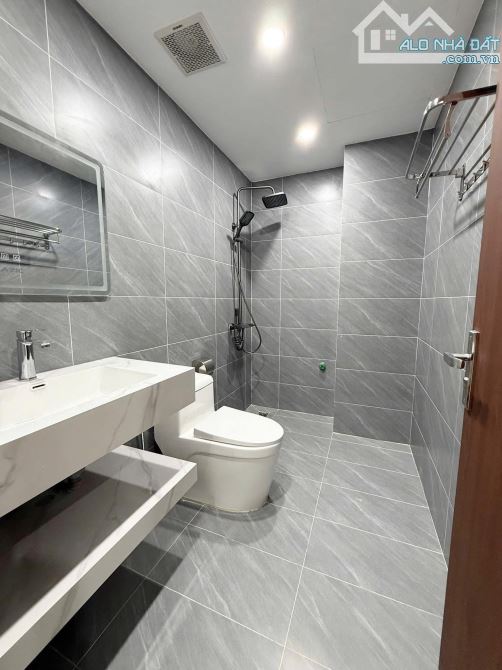 🏡 PHÚC LỢI 39M² 5 TẦNG KIẾN TRÚC ĐẸP MỚI TINH – 7,15 TỶ - 2