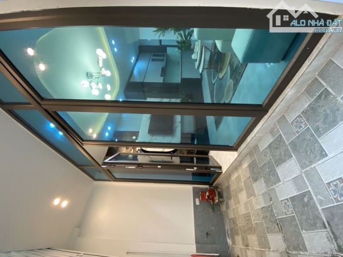 Bán nhà 156 Lạc Trung 28m² – 4T – 5 tỷ – ô tô 40m– sổ đỏ riêng-nhà mới-ở ngay - 2
