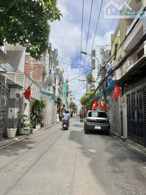 Bán nhà HXH 6m Phan Huy Ích, gần Trường Chinh, 4x19m, 3 tầng - 4 PN, chào 7,7 tỷ. - 2