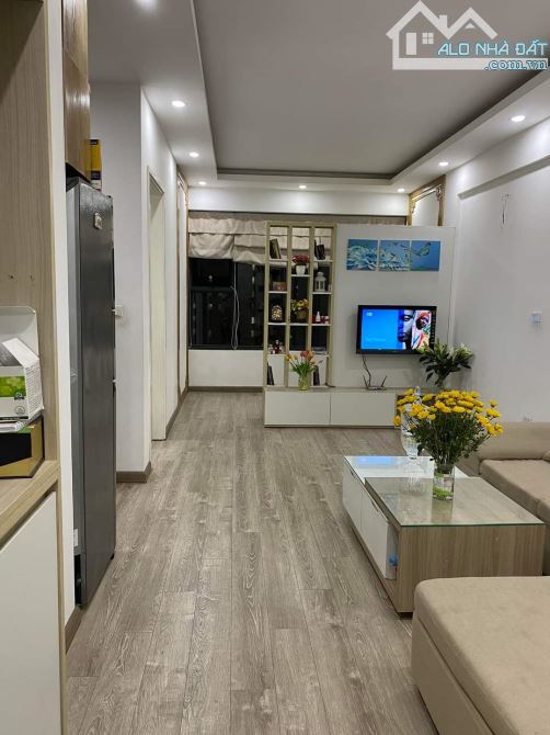 Bán CH 2 ngủ Green Stars KĐT TP Giao Lưu, hướng mát, nhà đẹp - 2