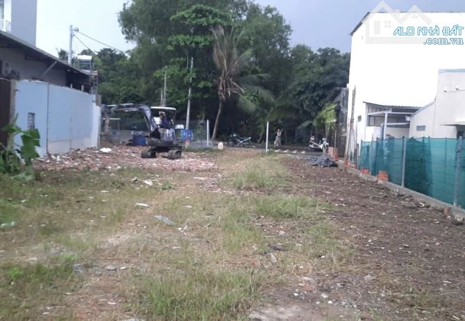 Lô Đất thổ cư Mặt tiền View sông Sài Gòn, An Phú Đông, DT 549m2 (16 x 35), đầu tư tốt. - 2