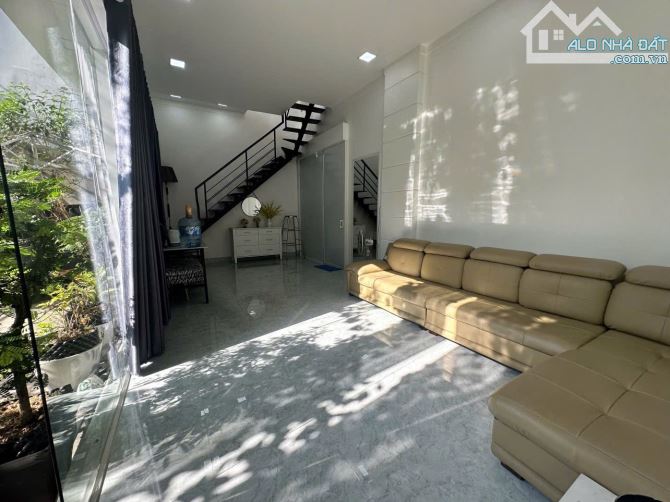 🏡 BÁN NHÀ NHỎ XINH – CÓ SÂN VƯỜN, P. HÒA BÌNH - Diện tích: 95M2 sổ hồng riêng, full thổ - 2