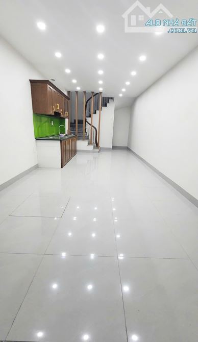 Bán nhà Hà Trì 4, Hà Đông - gần phố - gần ô tô - hai mặt thoáng - nhà đẹp, full nội thất - 2