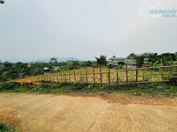 BÁN LÔ ĐẤT BÁM ĐƯỜNG OTTO TRÁNH 129M GIÁ CHƯA ĐẾN 400TR - 2