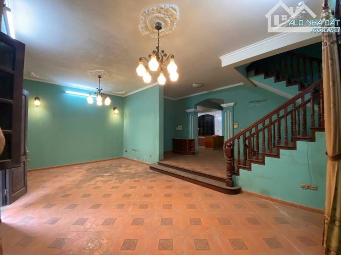 BÁN CĂN BIỆT THỰ 4TẦNG 234M2 KĐT TRUNG YÊN - ĐẸP LONG LANH, ĐẲNG CẤP LÔ GÓC - TRUNG TÂM CẦ - 2