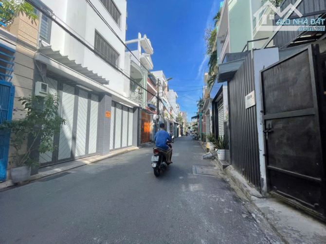 Hẻm 8m khuHoàng Hoa Thám P.13 Tân Bình khu Ga T3 (4.5x22m) cho thuê 35tr/tháng chỉ 13,5 tỷ - 2