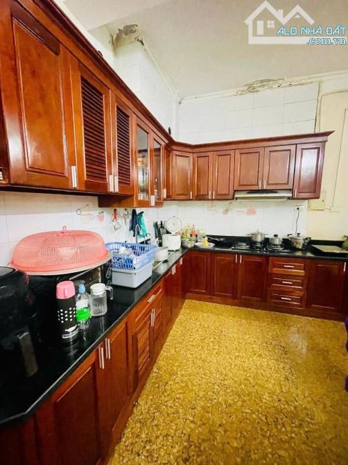 Bán nhà Phạm Tuấn Tài - Cầu Giấy - Phân lô - Vỉa hè - Oto tránh - Kinh doanh - 26.5 tỷ. - 2
