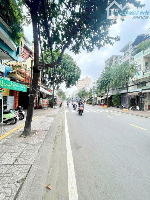 Bán nhà 2 lầu mặt tiền kinh doanh đường Hưng Phú P.8 Quận 8 - 2